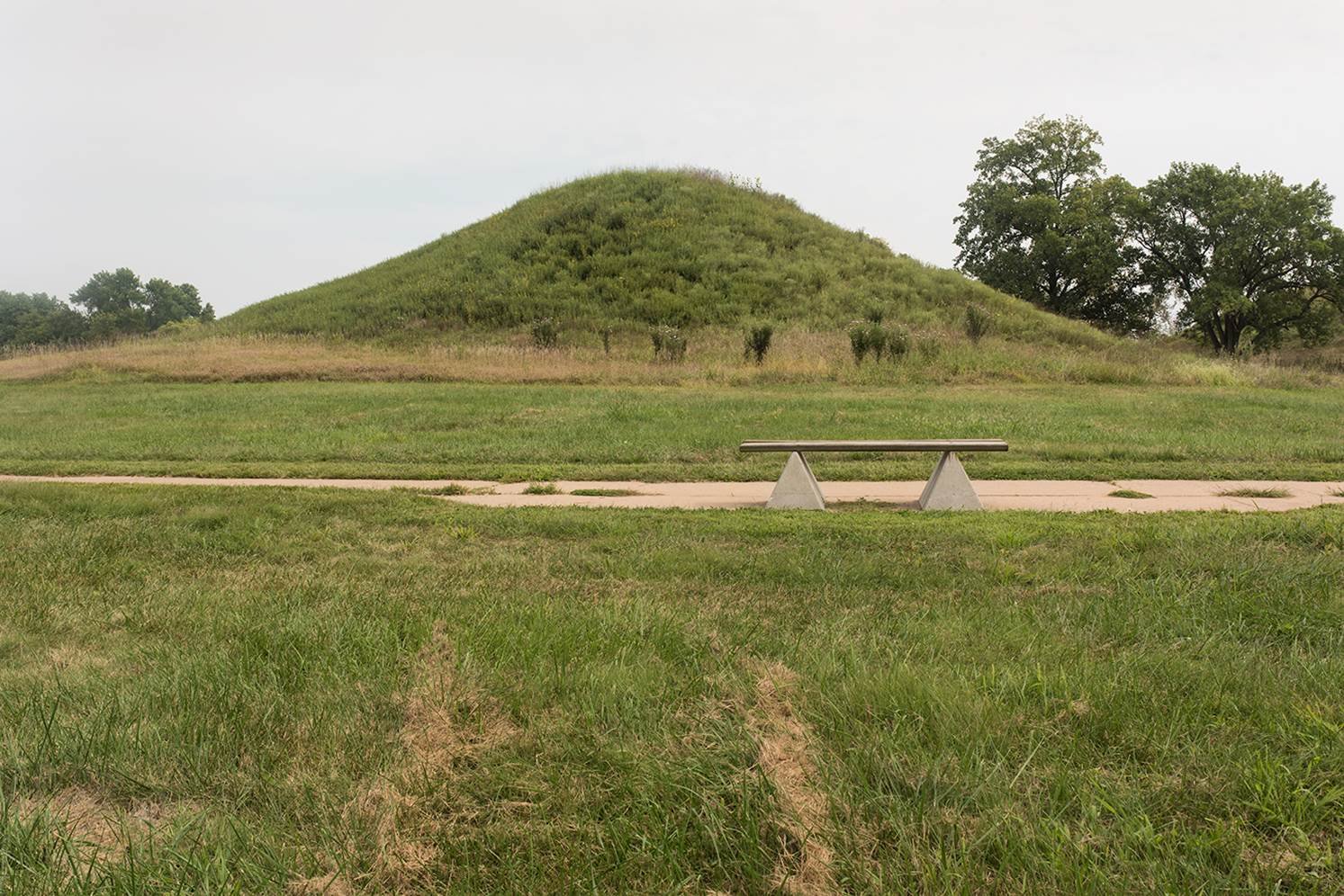 significant-and-insignificant-mounds-presentation-anthropocene